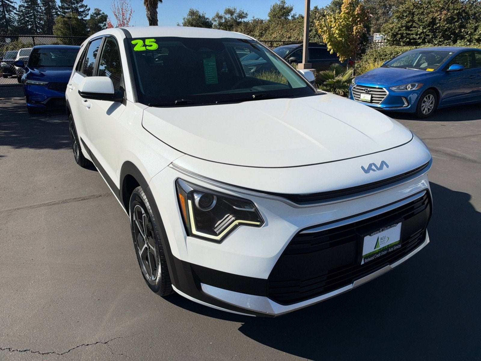 2025 Kia Niro LX