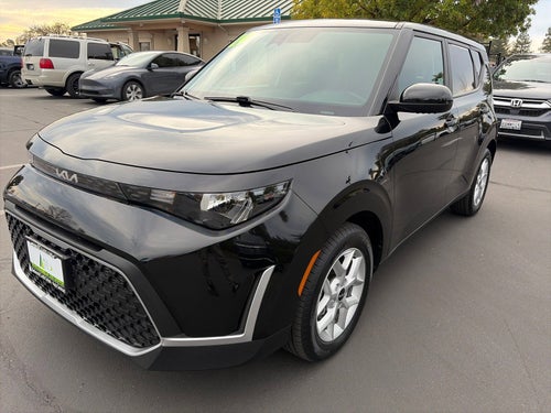 2024 Kia Soul LX