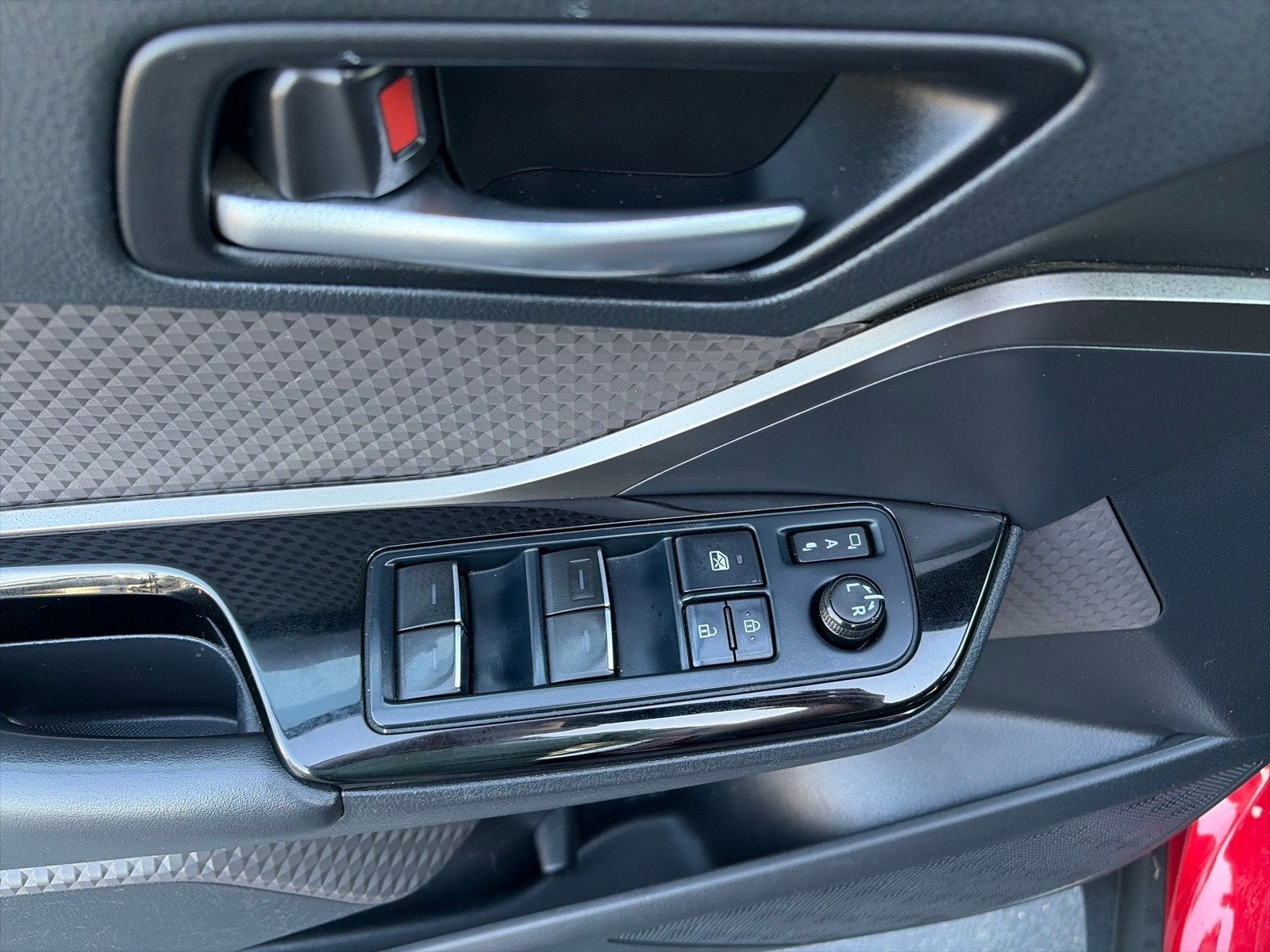 2022 Toyota C-HR Limited