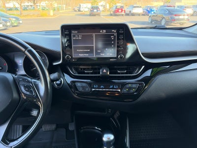 2022 Toyota C-HR Limited