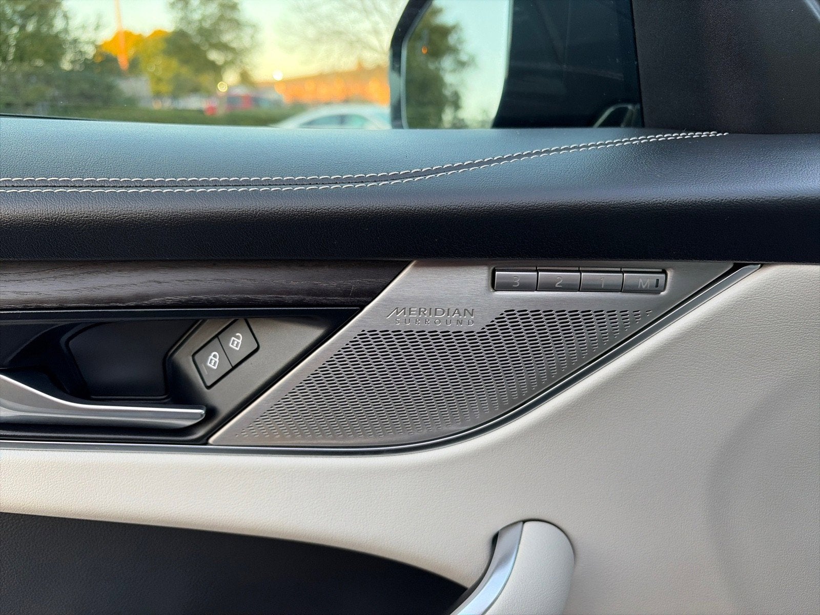 2025 Jaguar F-PACE R-Dynamic S