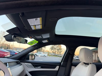 2025 Jaguar F-PACE R-Dynamic S