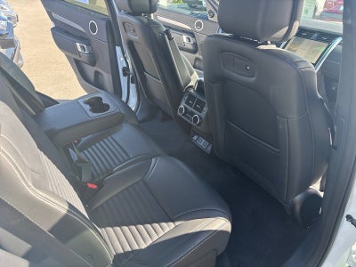 2025 Land Rover Discovery Dynamic SE