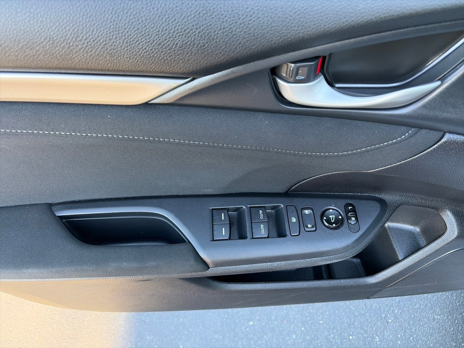 2019 Honda Civic Hatchback EX