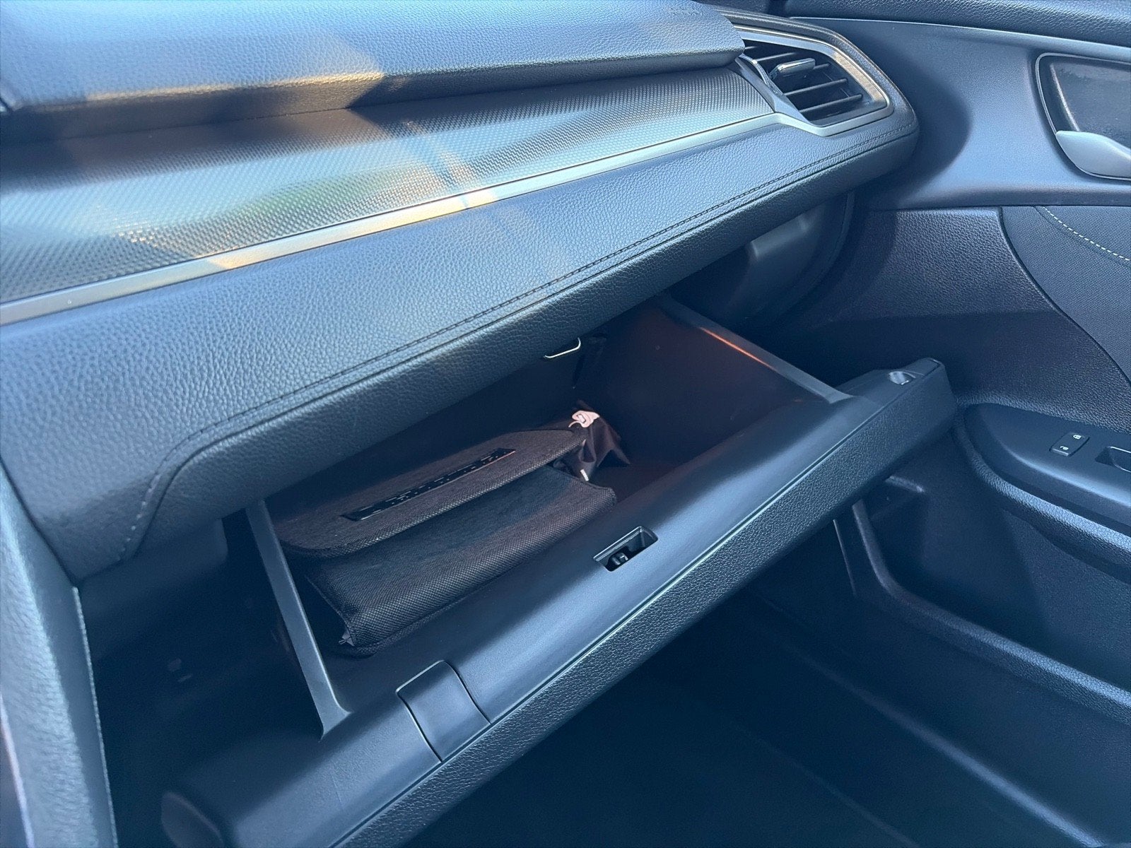 2019 Honda Civic Hatchback EX