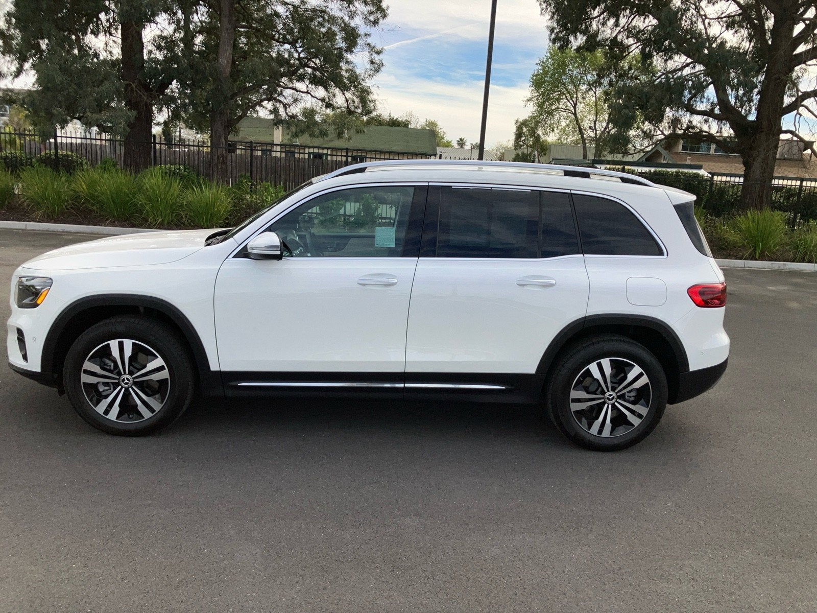 2025 Mercedes-Benz GLB GLB 250