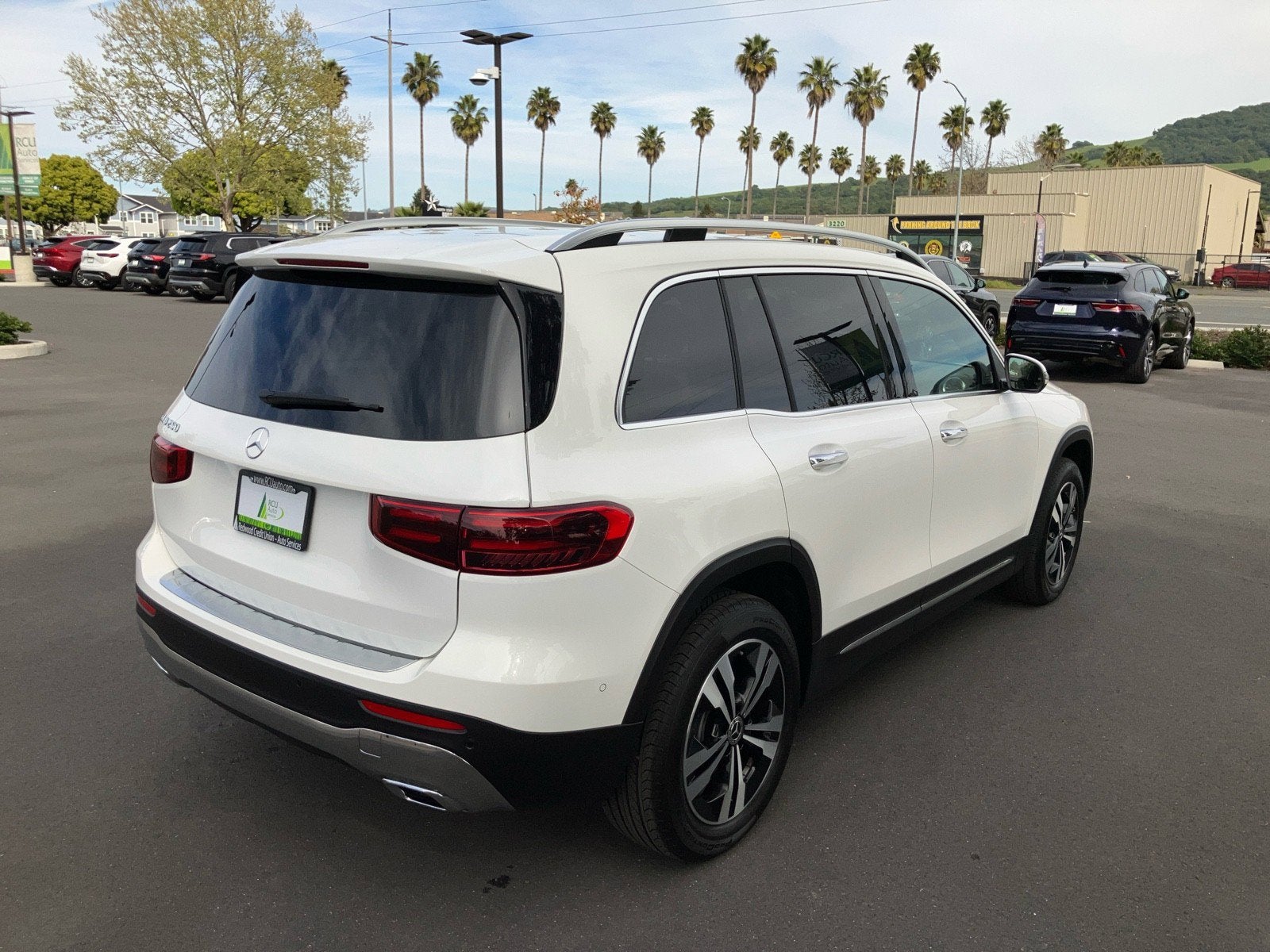 2025 Mercedes-Benz GLB GLB 250