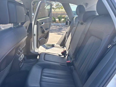 2023 Audi Q5 Premium