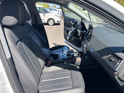 2023 Audi Q5 Premium