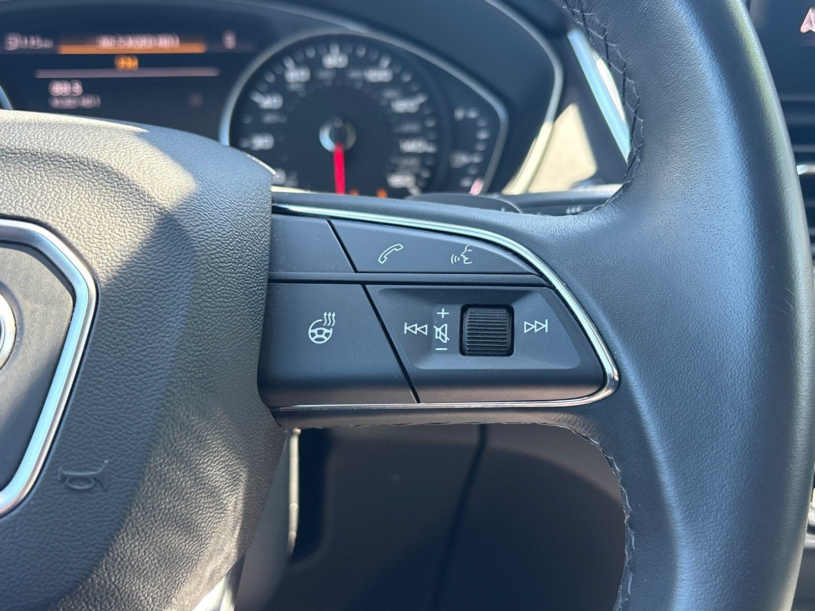 2023 Audi Q5 Premium