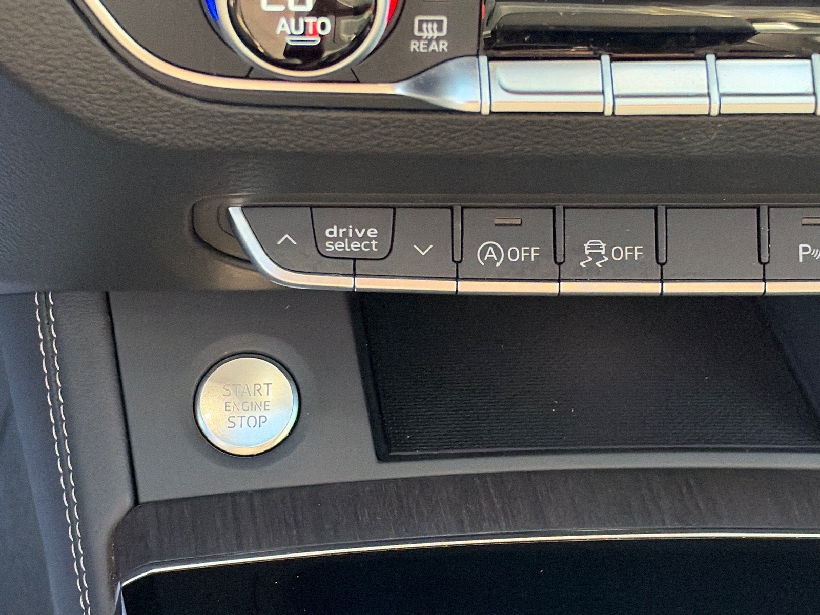 2022 Audi Q5 S line Premium Plus
